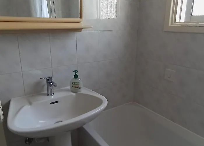 Emiliano 7 Λάρνακα